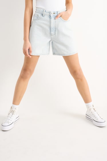 Femei - CLOCKHOUSE - pantaloni scurți de blugi - talie medie - denim-albastru deschis