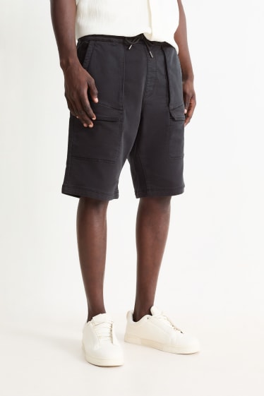 Men - Cargo shorts - LYCRA® - black