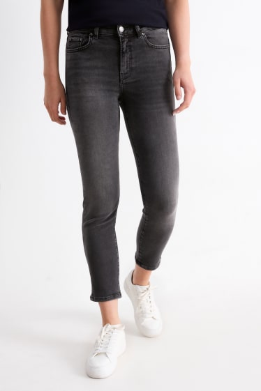 Femmes - Slim jean - mid waist - noir