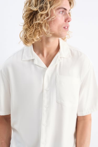 Heren - Overhemd - relaxed fit - reverskraag - crème wit