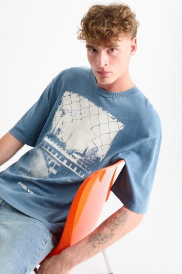 Men - Oversized T-shirt - blue
