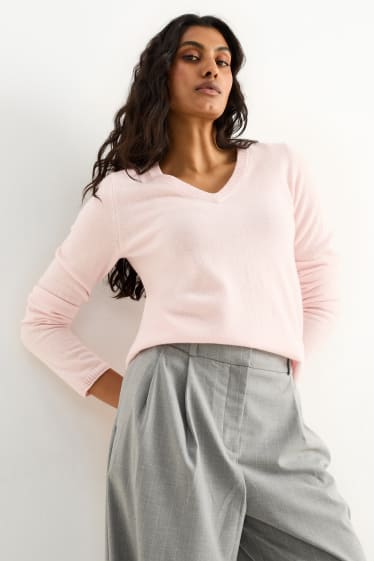 Women - Cashmere V-neck jumper - rose