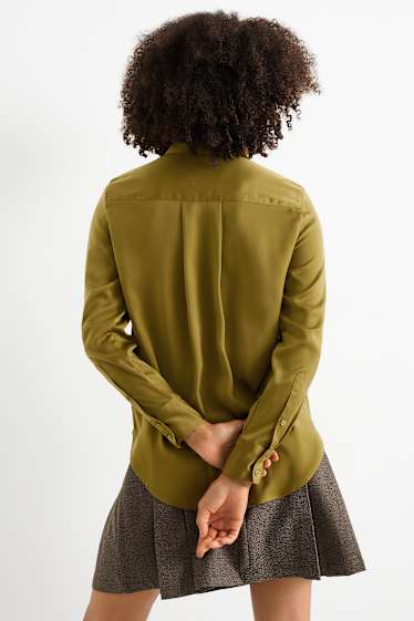 Mujer - Blusa de raso - verde