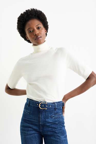 Femmes - Pullover à col roulé - blanc