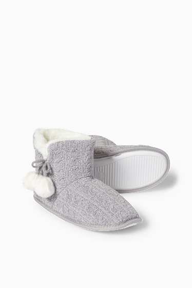 Dames - Pantoffels - kabelpatroon - lichtgrijs