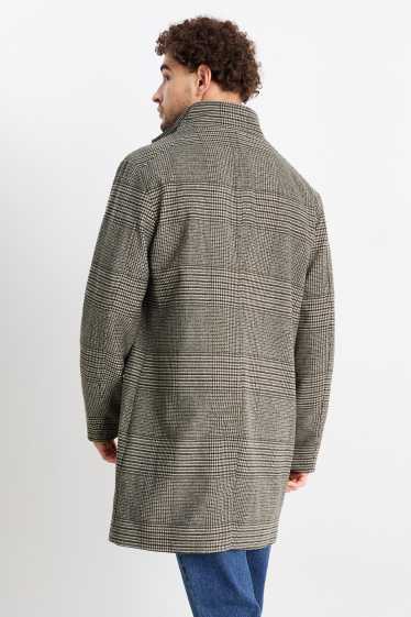Mężczyźni - Płaszcz - styl 2 w 1 - w kratę - brązowy