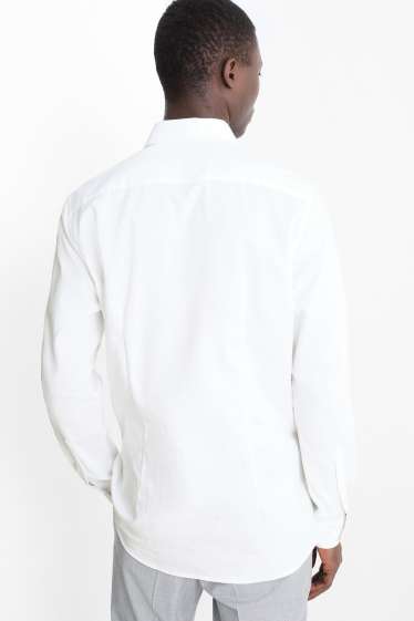 Herren - Businesshemd - Slim Fit - Clubkragen - bügelfrei - weiß