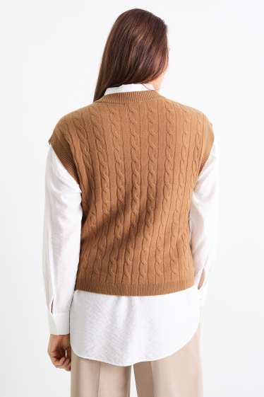 Kobiety - Bezrękawnik z dodatkiem kaszmiru - miks wełniany - wzór warkocza - jasnobrązowy