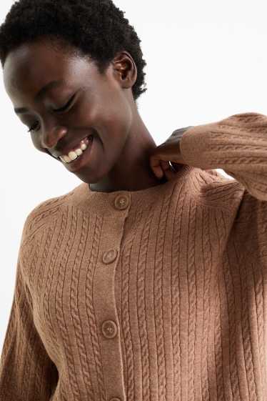 Damen - Strickjacke - Zopfmuster - hellbraun