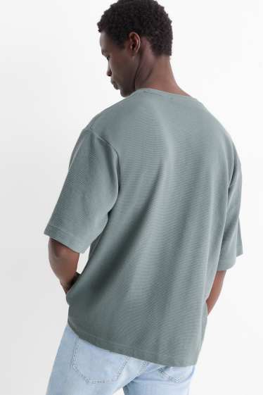 Hommes - T-shirt - relaxed fit - côtelé - vert foncé