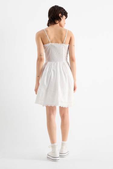 Dames - Fit & flare-jurk - Broderie Anglaise - wit