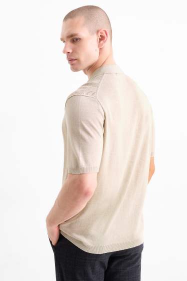 Men - Knitted polo shirt - textured - light beige