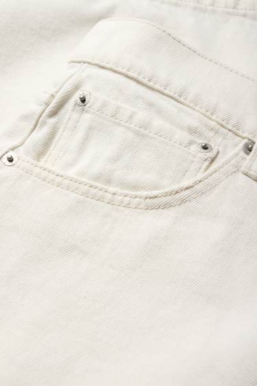 Herren - Jeans-Bermudas - cremeweiss