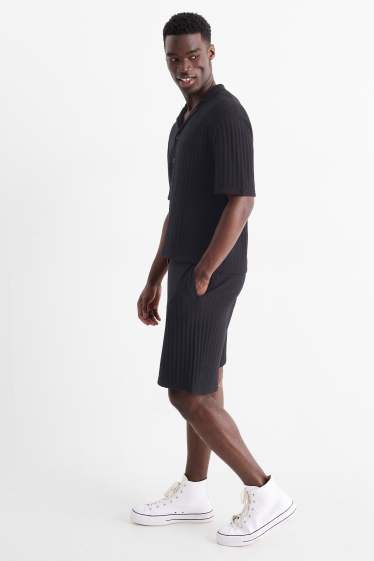 Herren - Shorts - strukturiert - schwarz