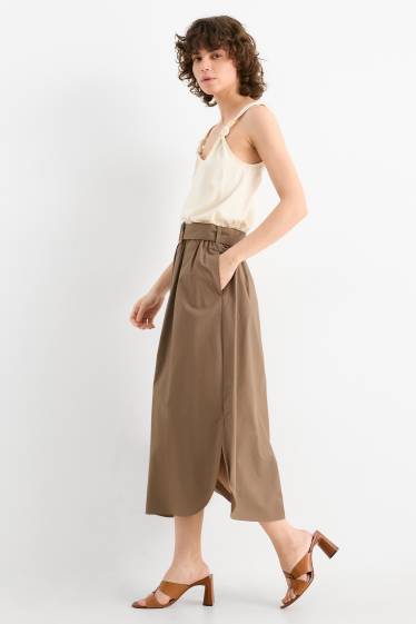 Women - Skirt with belt - dark green