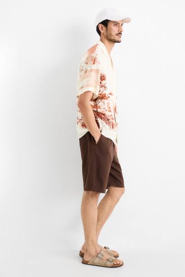 Men - Shorts - dark brown