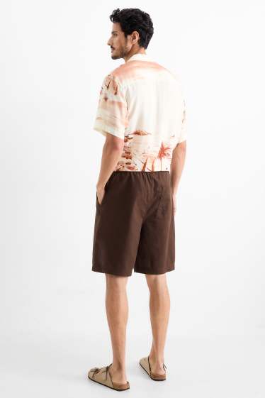 Men - Shorts - dark brown