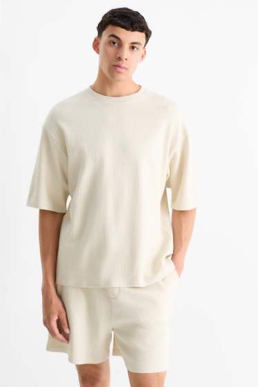 Herren - T-Shirt - Oversized - strukturiert - cremeweiss