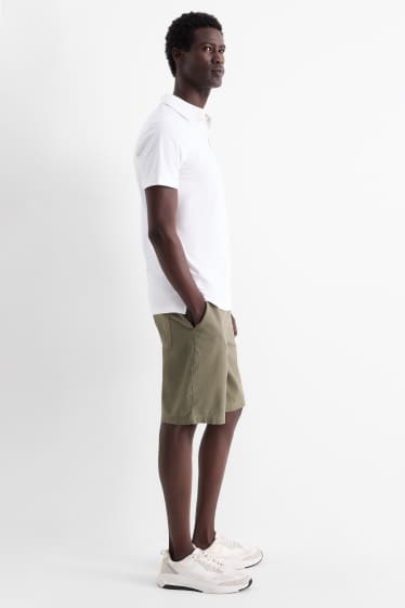 Men - Shorts - dark green