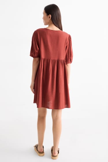 Donna - Vestito svasato con componente di lino - marrone