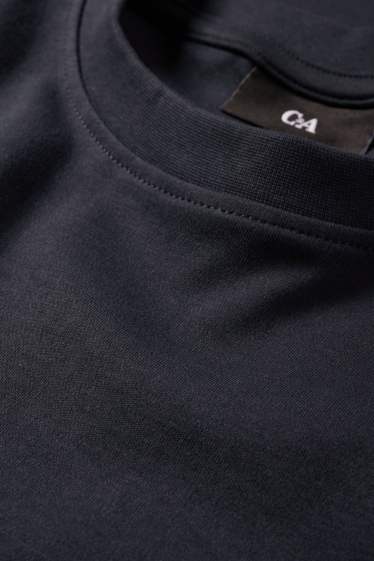 Men - T-shirt - relaxed fit - black