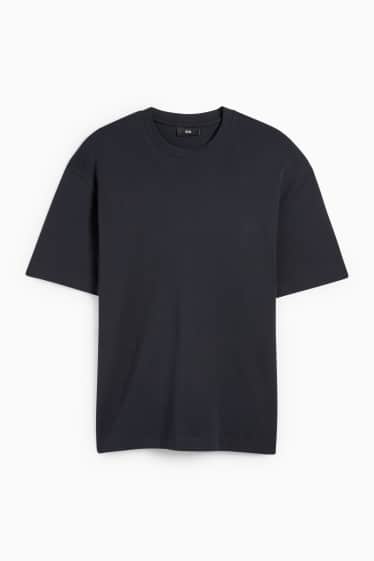 Men - T-shirt - relaxed fit - black