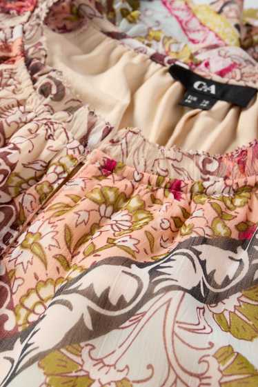 Femmes - Robe de gaze - à motif - coloré
