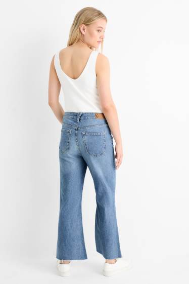 Dona - Crop flared jeans - high waist - texà blau clar