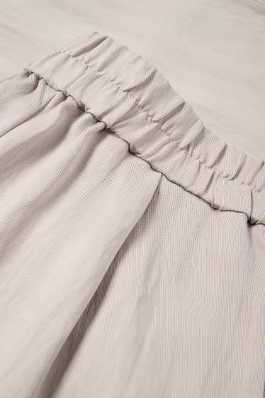 Women - Cloth trousers - mid-rise waist - wide leg - gray