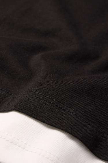 Men - T-shirt - black