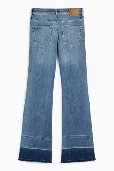 Damen - Flared Jeans - Mid Waist - LYCRA® - jeansblau