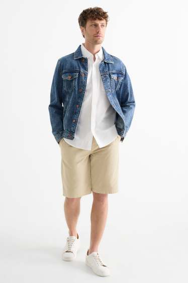 Men - Shorts with belt - beige