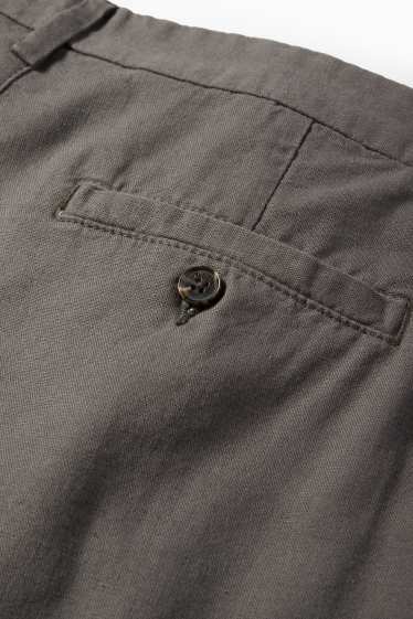 Men - Shorts - taupe