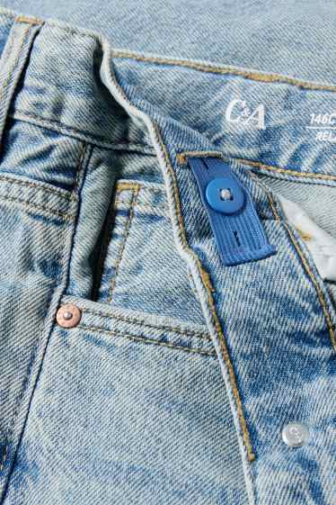 Kinderen: jongens - Relaxed jeans - jeanslichtblauw