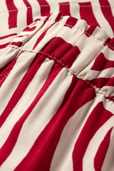 Women - Shorts - high waist - patterned - red / cremewhite