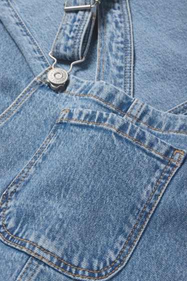 Kinder Mädchen - Jeans-Latzhose - helljeansblau