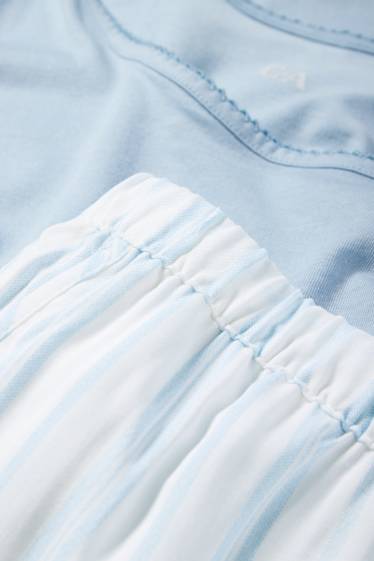 Women - Short pyjamas - light blue