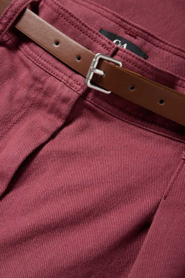 Damen - Stoffhose mit Gürtel - High Waist - Wide Leg - bordeaux