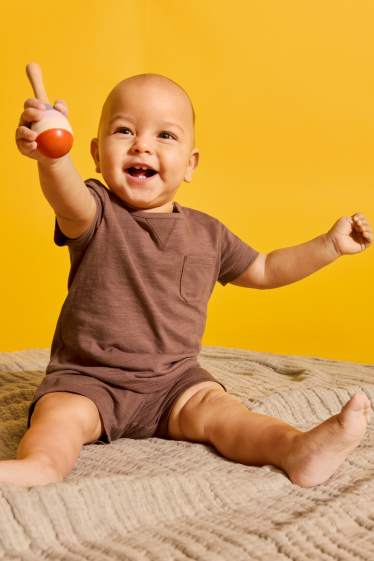 Baby: jongens - Set van 4 - babyshorts - grijs / bruin