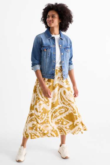 Women - Skirt - patterned - mustard yellow