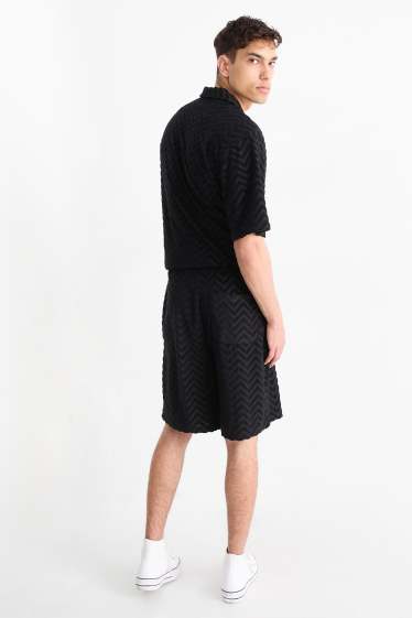 Herren - Frottee-Shorts - gemustert - schwarz