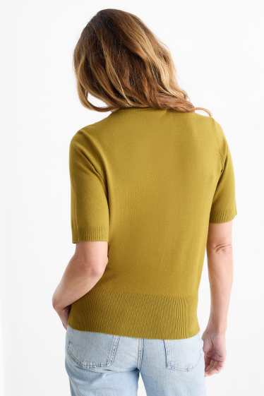 Women - Knitted jumper - short sleeve - green