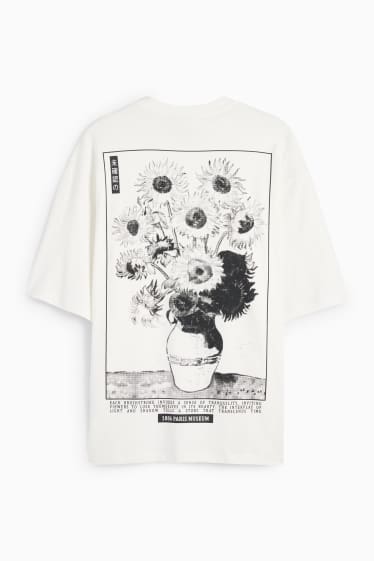 Men - T-shirt - oversized - white