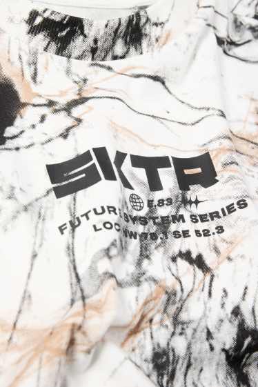 Kinder Buben - Skater - Kurzarmshirt - gemustert - cremeweiß