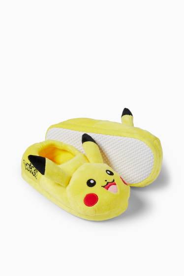 Kinderen: jongens - Pokémon - Pikachu - pantoffels - geel