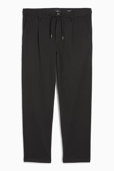 Men - Chinos - tapered fit - black