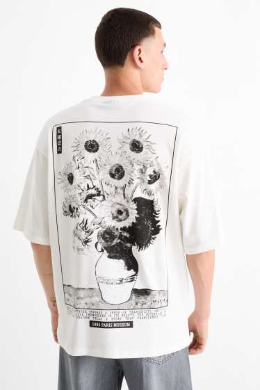 Men - T-shirt - oversized - white