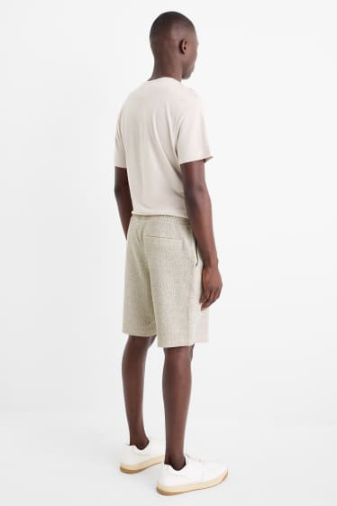 Hommes - Short - finition texturée - beige clair