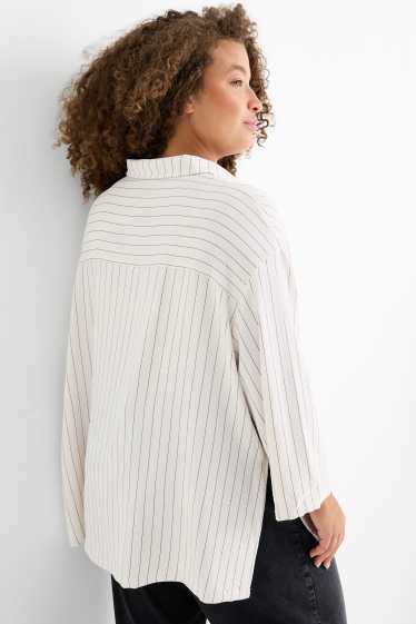 Dona - Brusa - de ratlles - blanc trencat