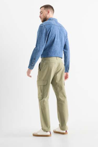 Uomo - Pantaloni cargo - tramati - verde